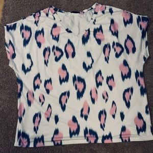 Women’s 3x top